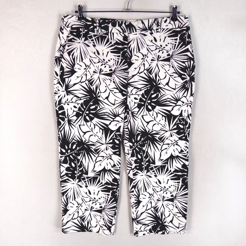 Jones Wear Studio Womens Capri Pants 18 Black White Tropical Palm Leaf Print